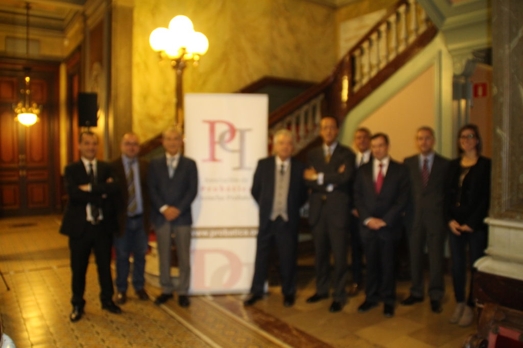 Presentación en el Colegio de Abogados